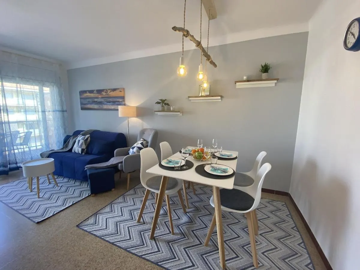 Roses IV 6 12 Apartment Spain