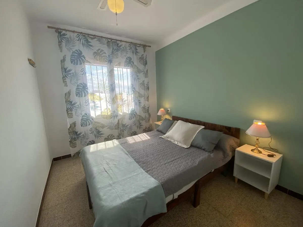 Roses IV 6 12 Apartment